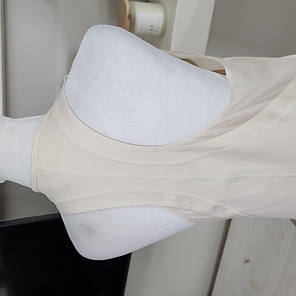 Athleta Racerback Active Tank Top With See Through Mesh Panel On Each Si… - Picture 7 of 11